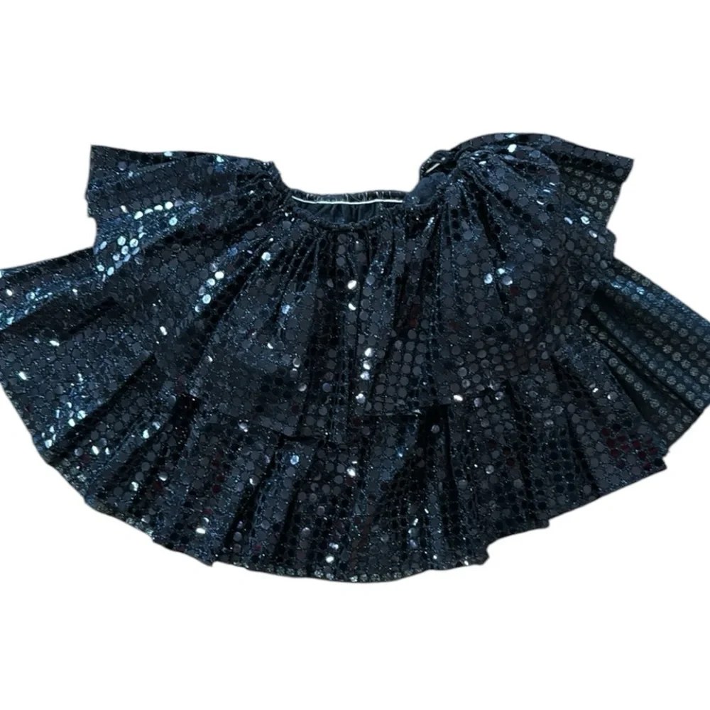 Two piece dance costume in black and fuchsia size 8 includes skirt and leotard